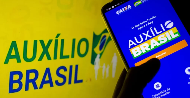 #brasil | Ministério Público e TCU pedem suspensão do consignado do Auxílio Brasil